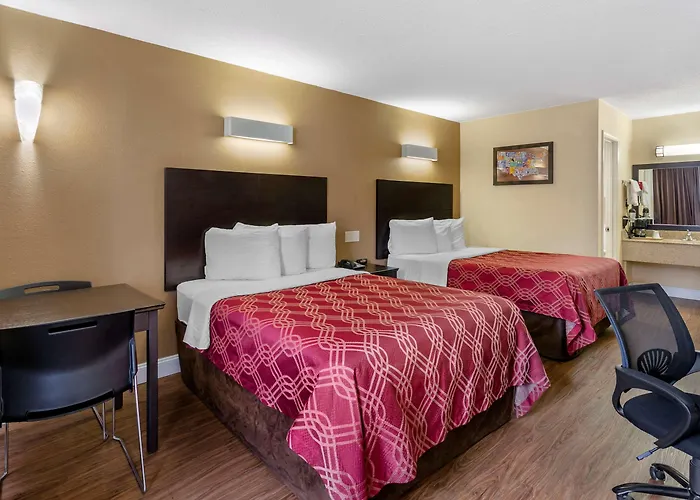 Econo Lodge Civic Center